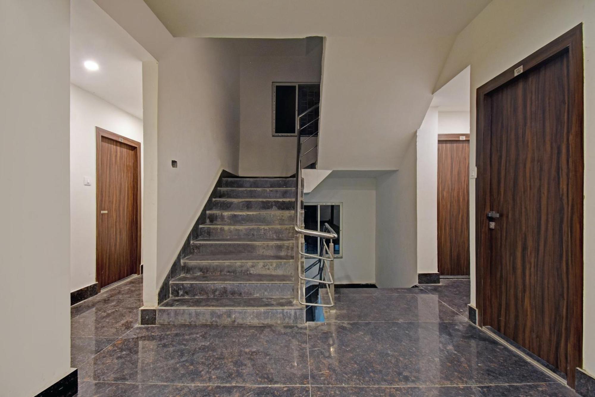 Hotel O Newtown Galaxy Panchuria Dış mekan fotoğraf