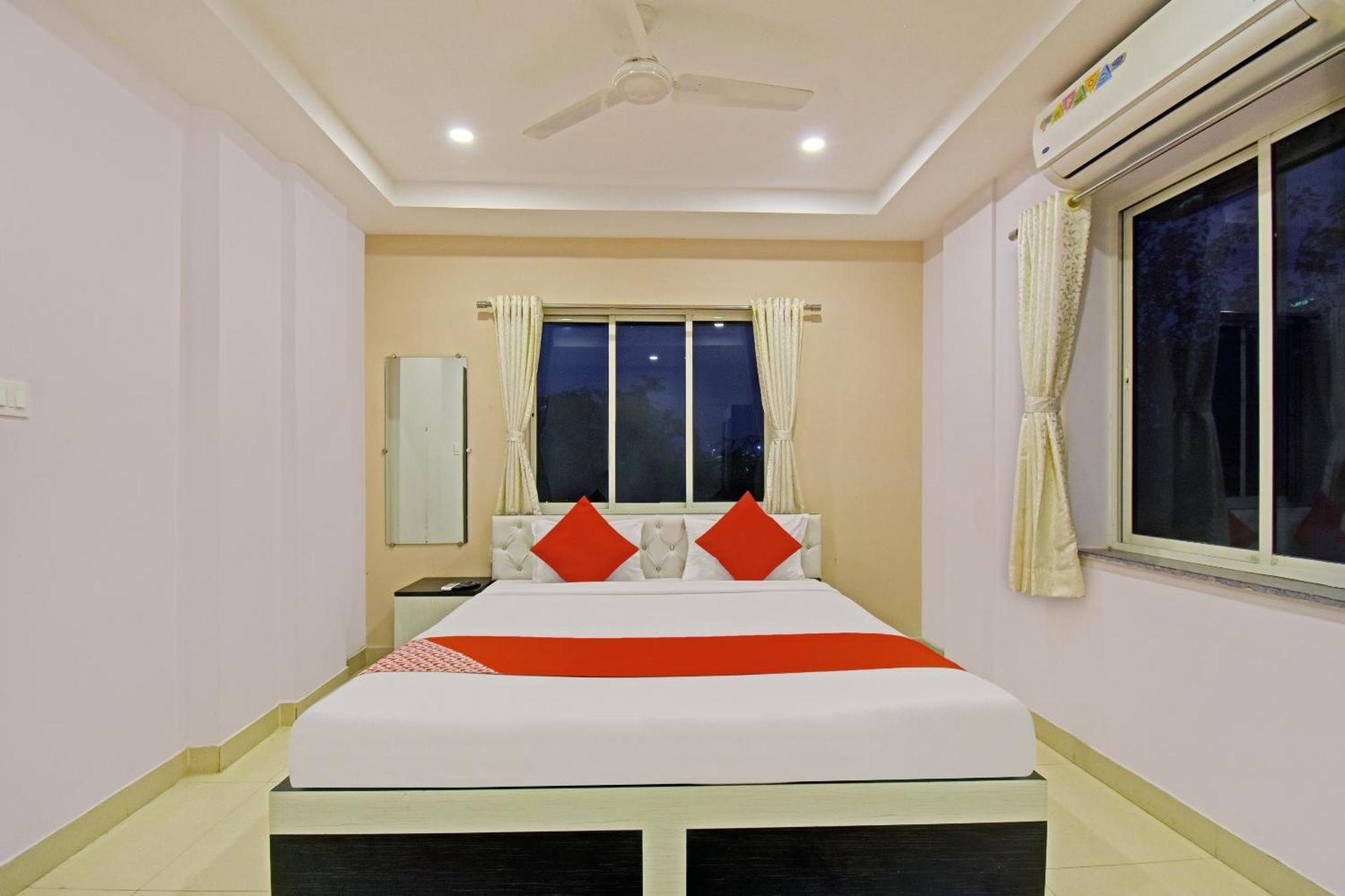 Hotel O Newtown Galaxy Panchuria Dış mekan fotoğraf