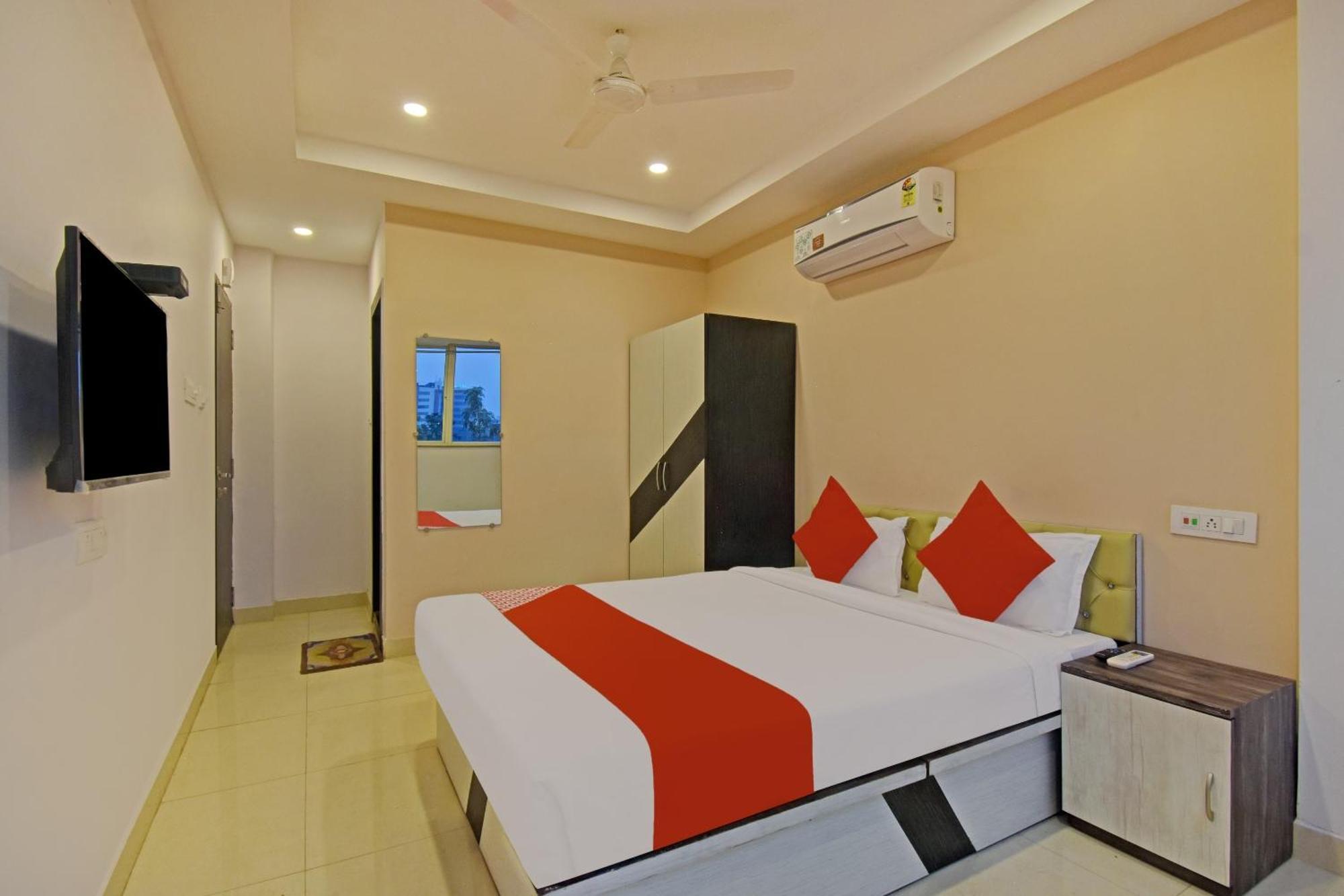 Hotel O Newtown Galaxy Panchuria Dış mekan fotoğraf
