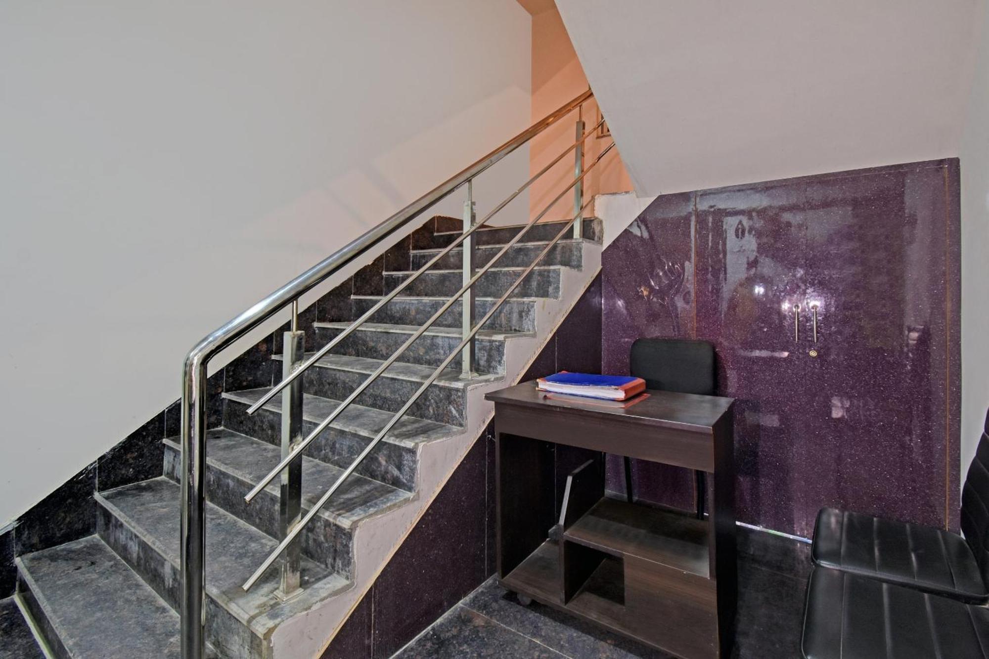 Hotel O Newtown Galaxy Panchuria Dış mekan fotoğraf